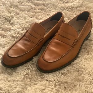 Banana Republic LEATHER PENNY LOAFER